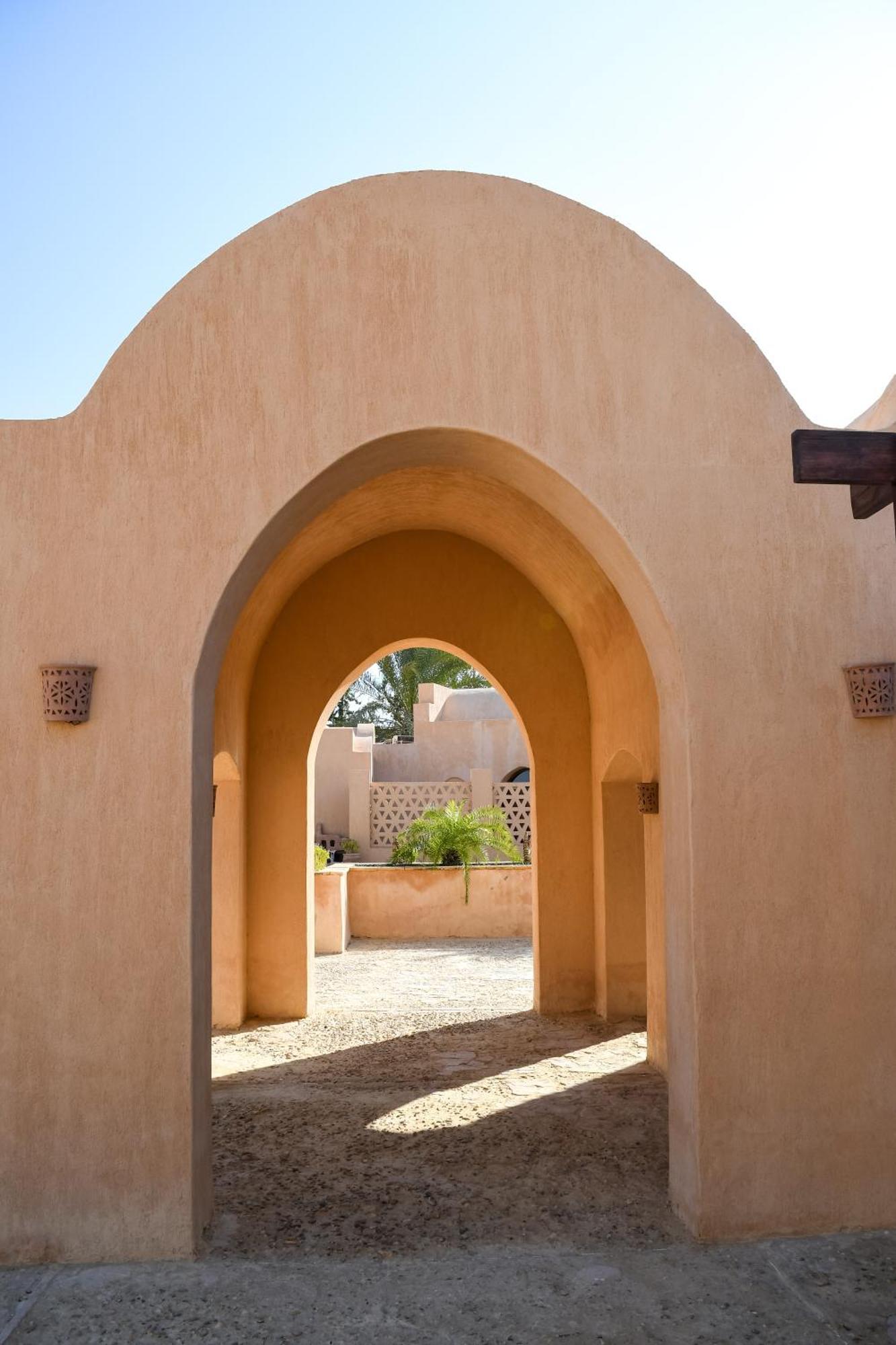Tzila Bahariya Villa Bahariya Oasis Exteriör bild